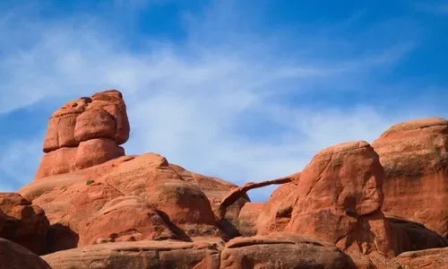 Exploring to Ribbon Arch